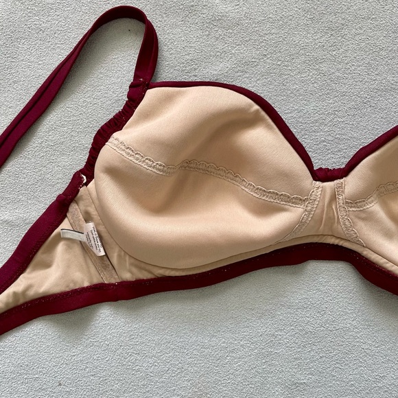 FINAL SALE $9 // J. CREW Burgundy Bikini Top No Underwire Push-Up - Picture 10 of 14